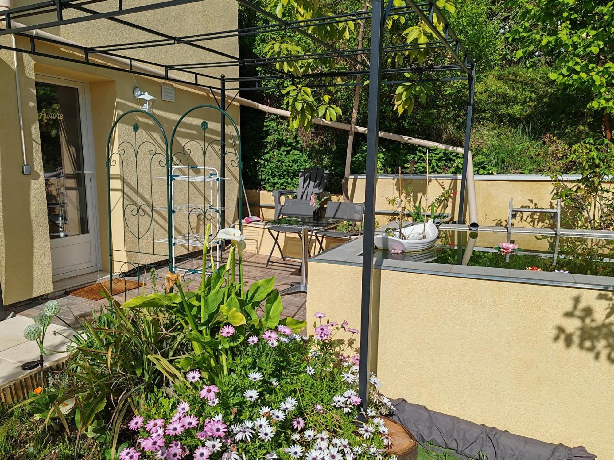 Aurore En Rez De Jardin Avec Parking Gratuit Apartment *